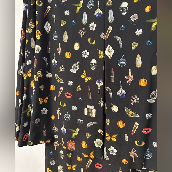RARE Alexander McQueen Obsession Print Cape Sleeve Black Crepe Dress - Size 44 - Picture 8 of 16